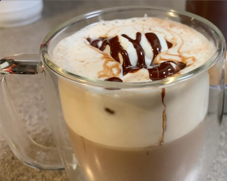 How to Make a Mocha with an Espresso Machine at Home?
