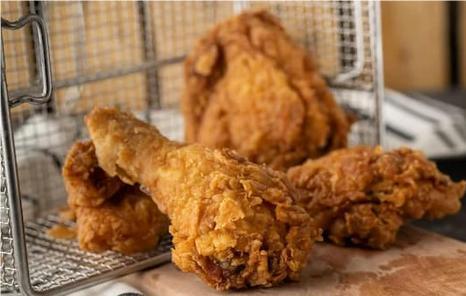 How to Reheat Fried Chicken in Air Fryers: Restore Its Flavor