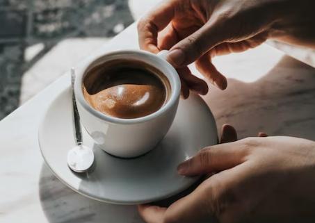 Find Out: How Many Carbs Are in a Cup of Coffee?