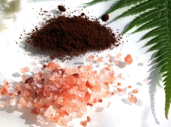 How to grind salt