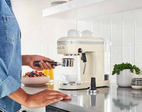 What Are the Best Espresso Makers Under $300? Buying Guide