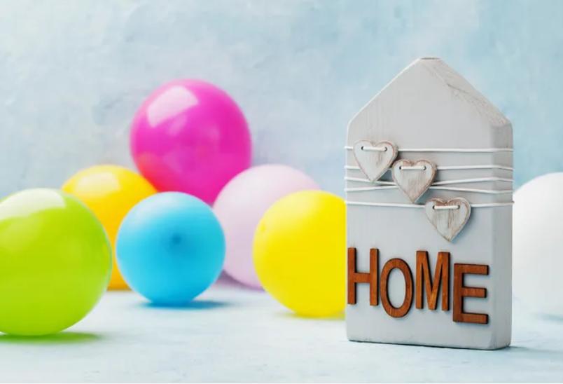 What is a good gift for a housewarming party